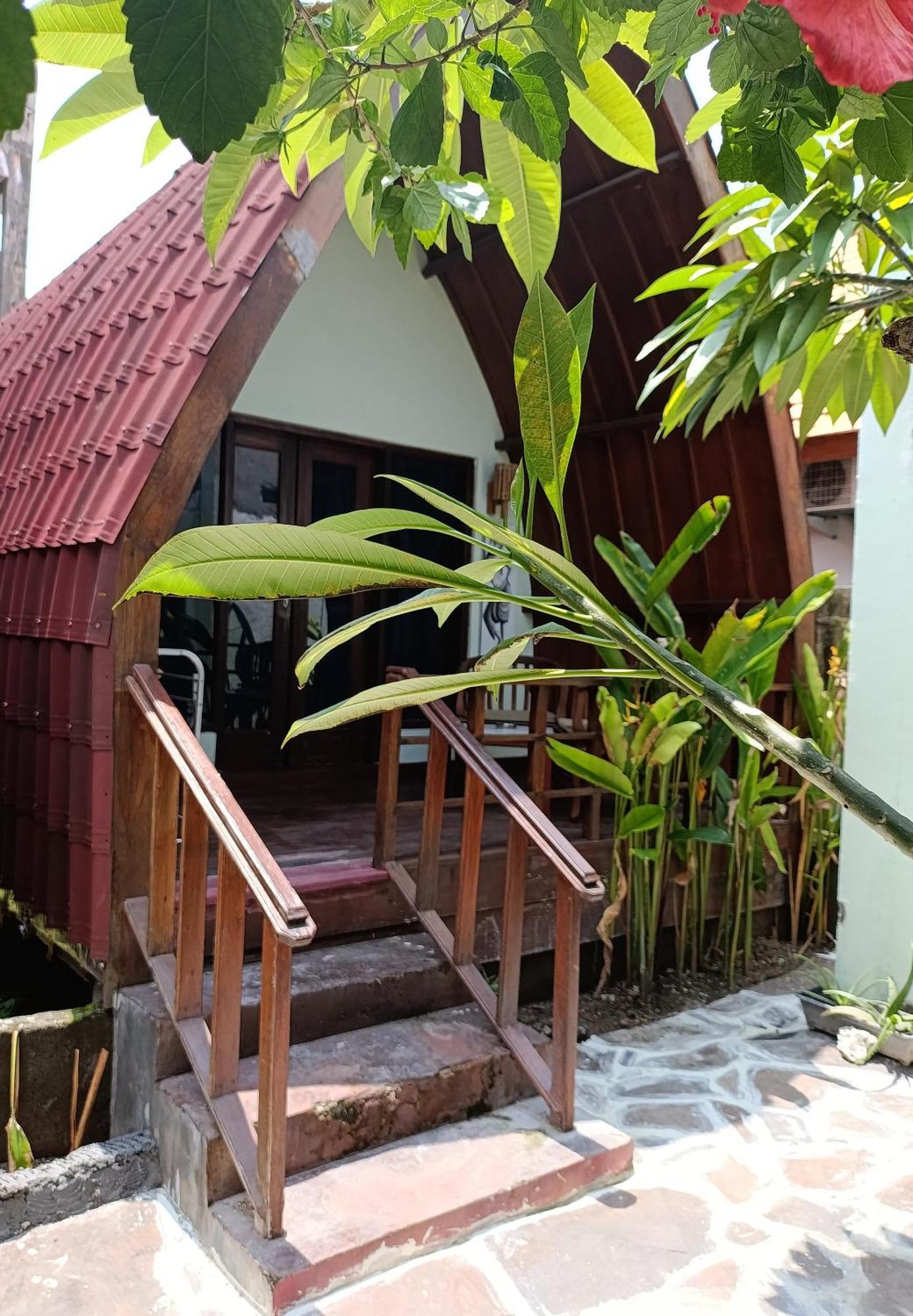 Gili Mesari Cottages & Homestay Gili Trawangan Exterior photo