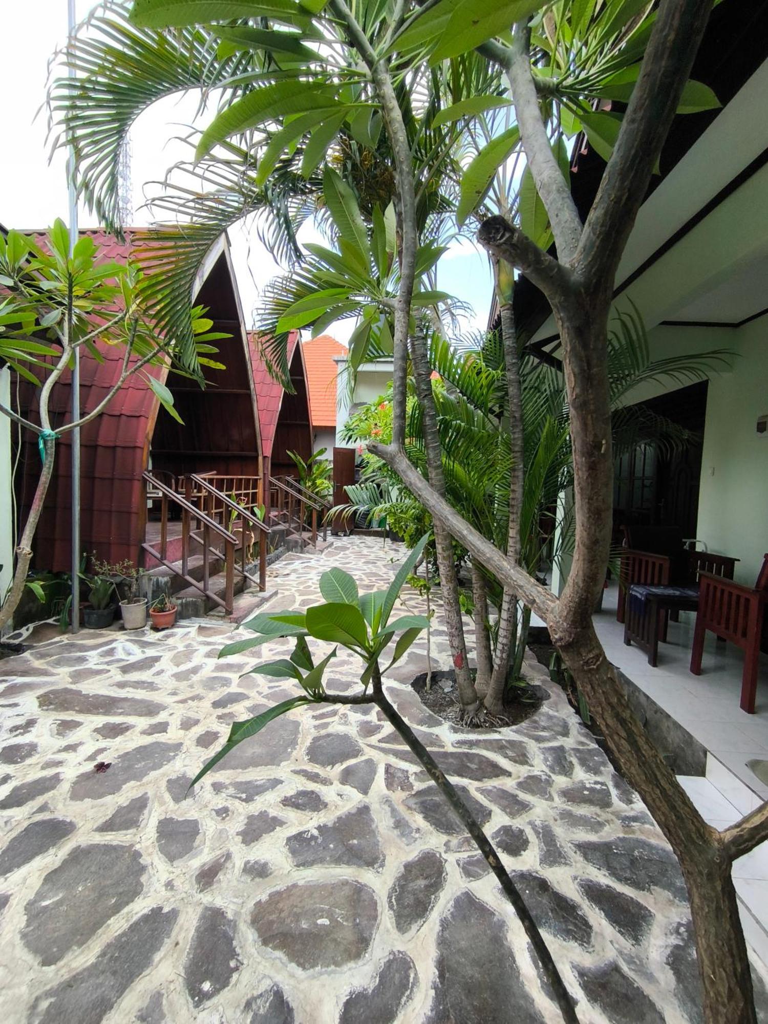 Gili Mesari Cottages & Homestay Gili Trawangan Exterior photo