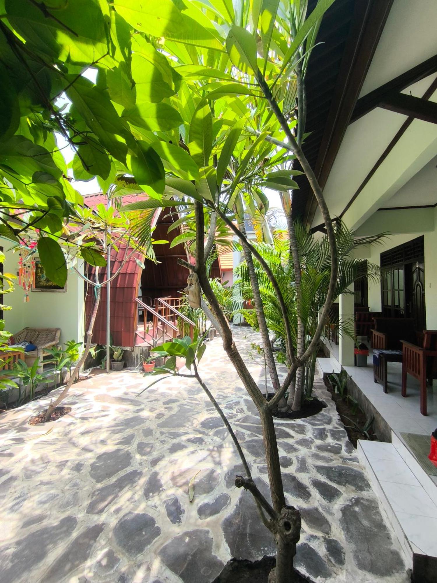 Gili Mesari Cottages & Homestay Gili Trawangan Exterior photo